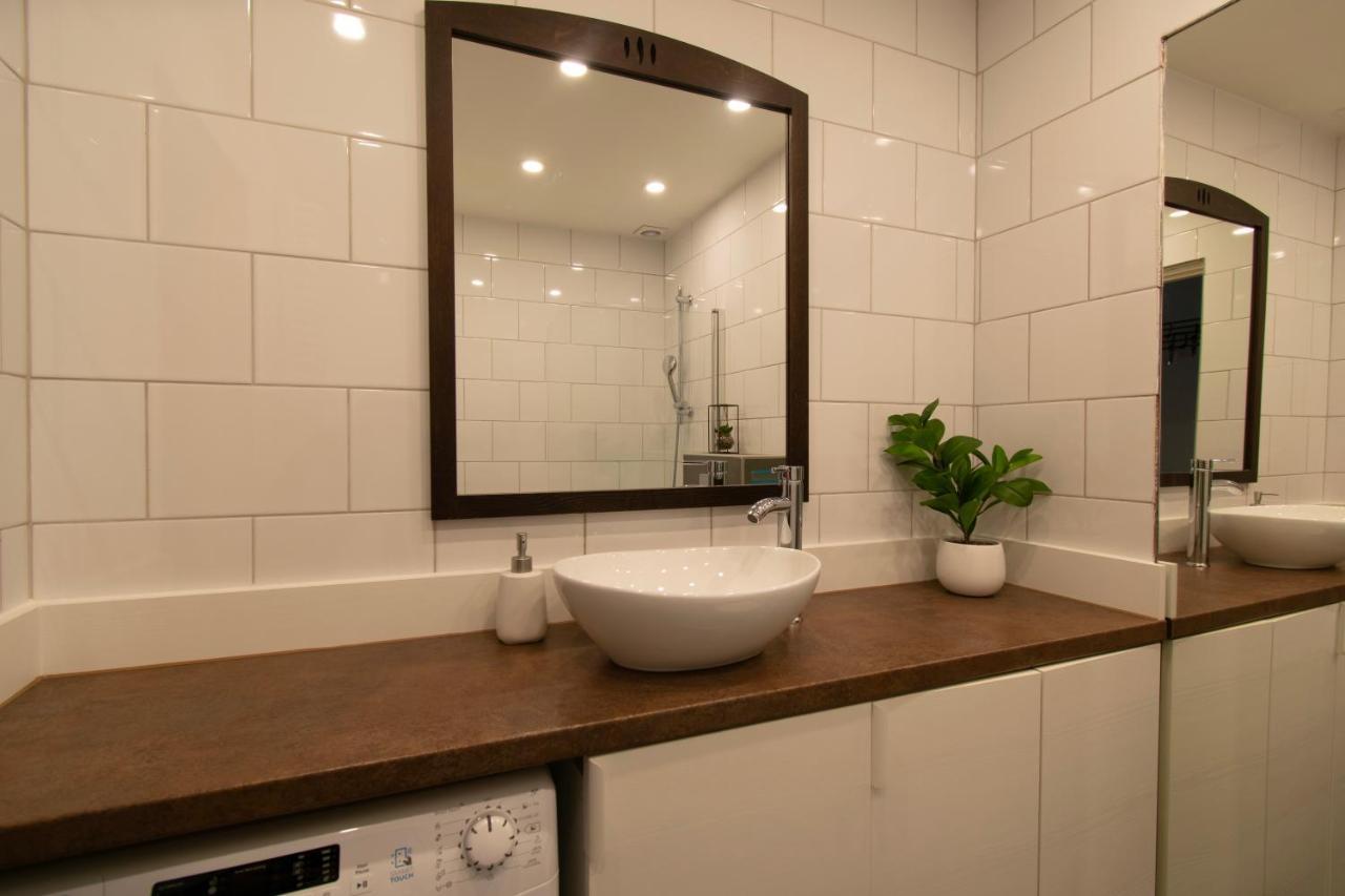 Apartments Studencka Street, Next To Planty Park คราคูฟ ภายนอก รูปภาพ