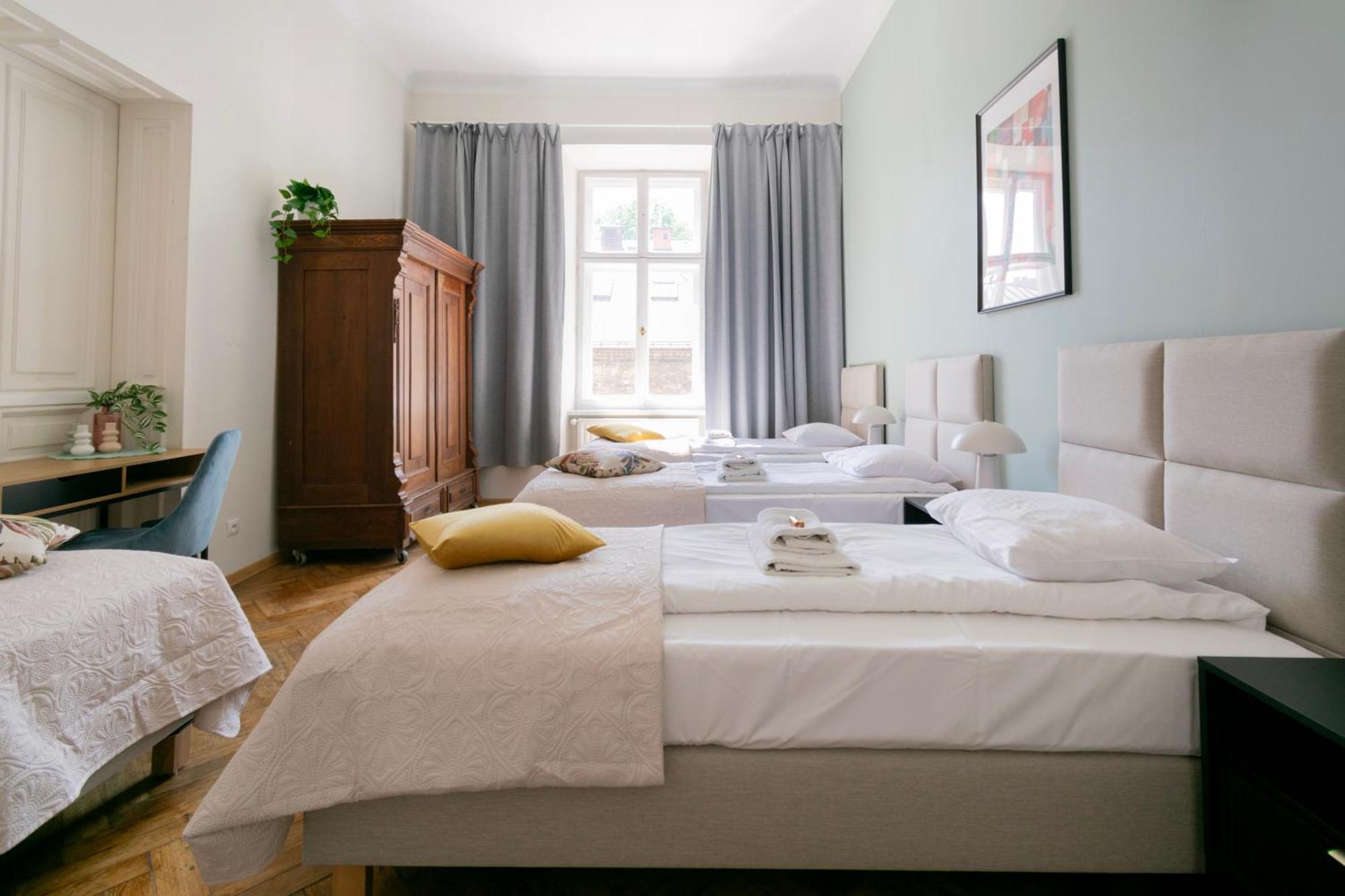 Apartments Studencka Street, Next To Planty Park คราคูฟ ภายนอก รูปภาพ